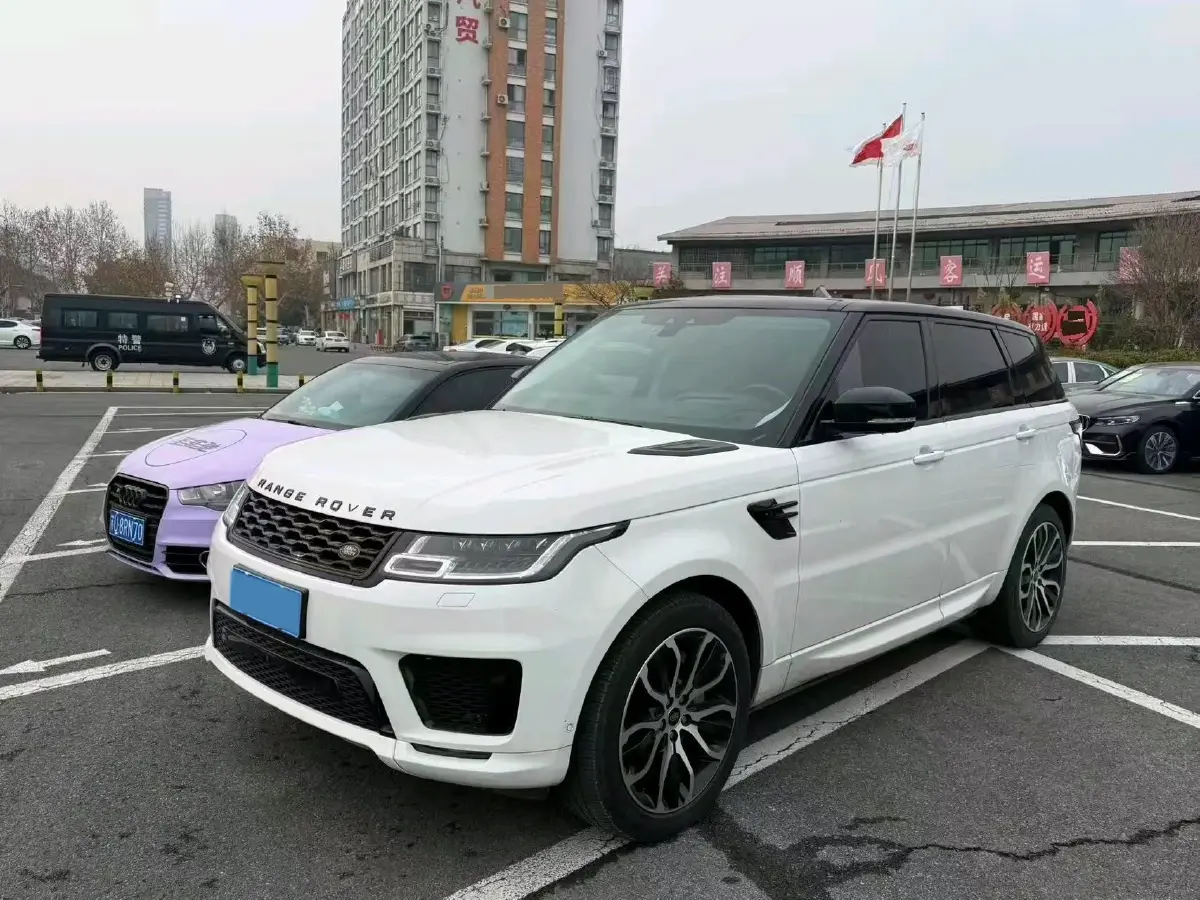 2022 Land Rover Range Rover Sport 3.0T 360HP L6 8AT