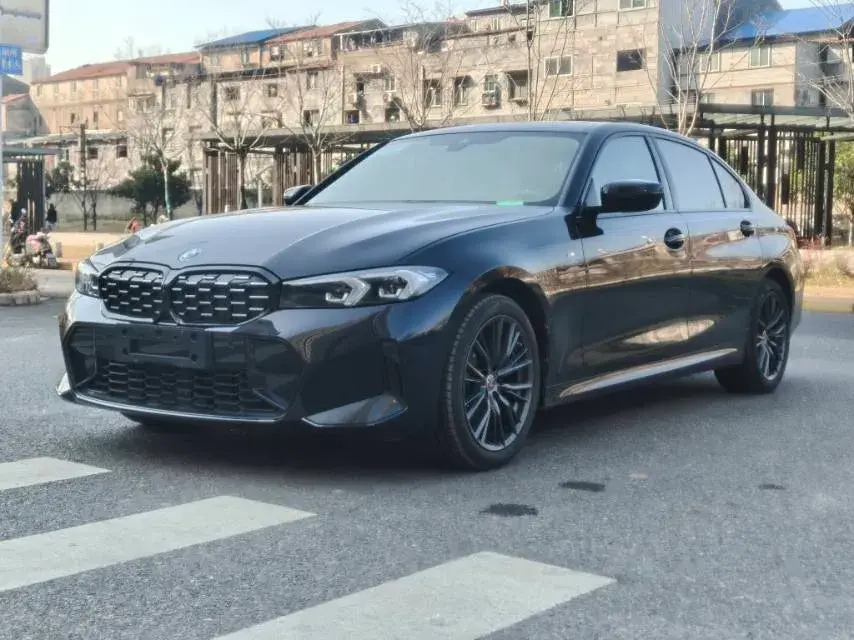 2023 BMW 3 Series 2.0T 184HP L4 8AT