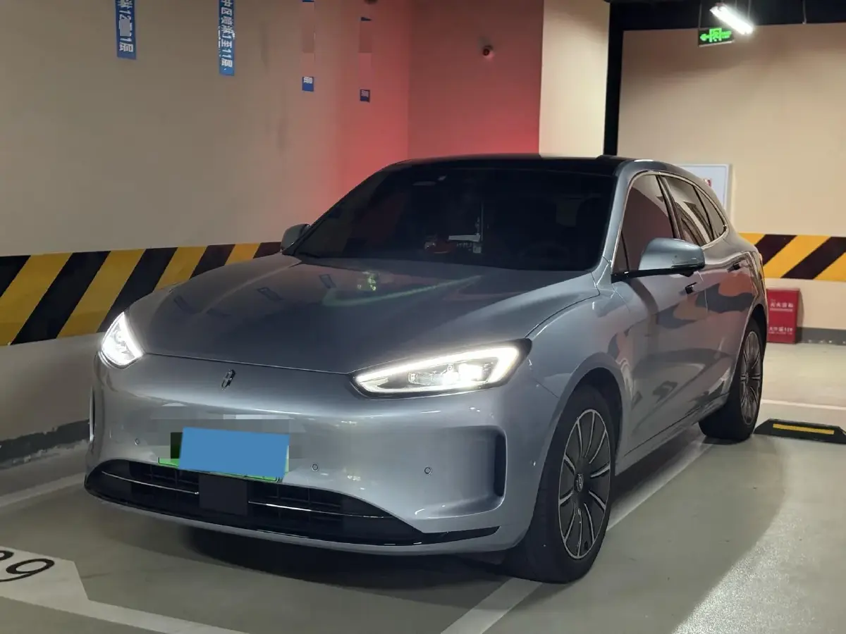 2022 Infiniti Q50L 2.0T 211HP L4 7AT