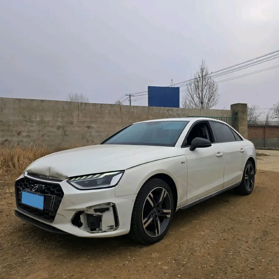 2022 Audi A4L 2.0T 190HP L4 7DCT