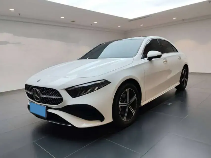 2023 Mercedes-Benz A Class 1.3T 163HP L4 7DCT