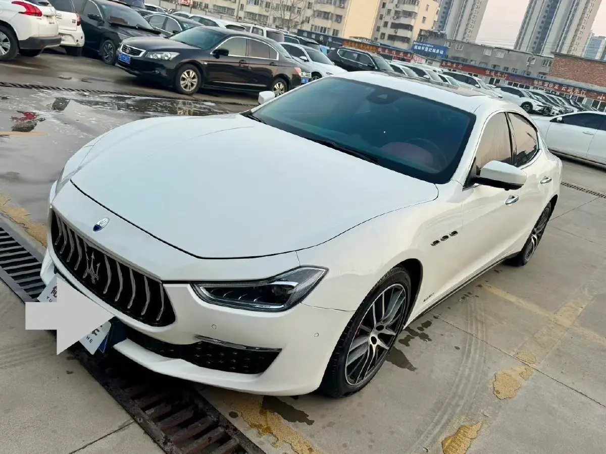 2019 Maserati Ghibli 3.0T 350HP V6 8AT
