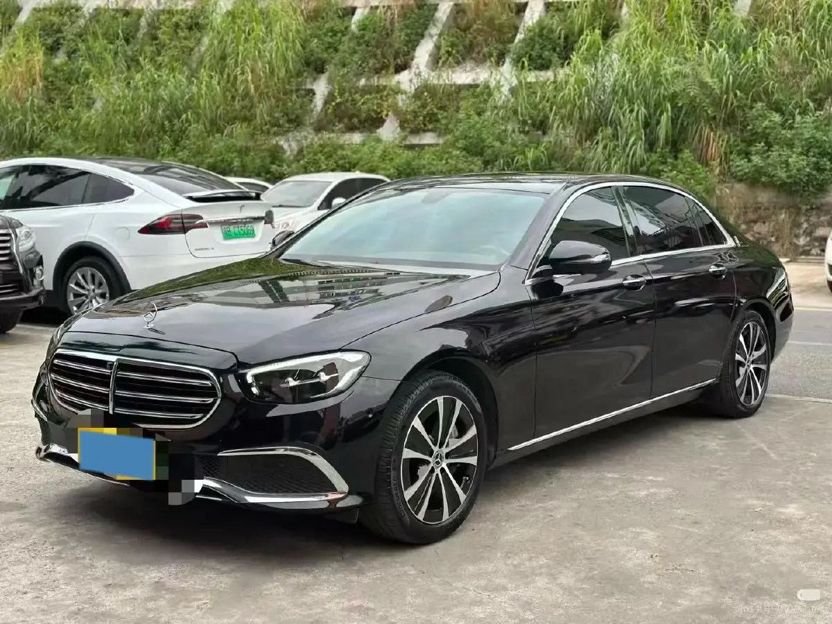 2023 Mercedes-Benz E Class 2.0T 211HP L4 9AT PHEV 25.4KWH