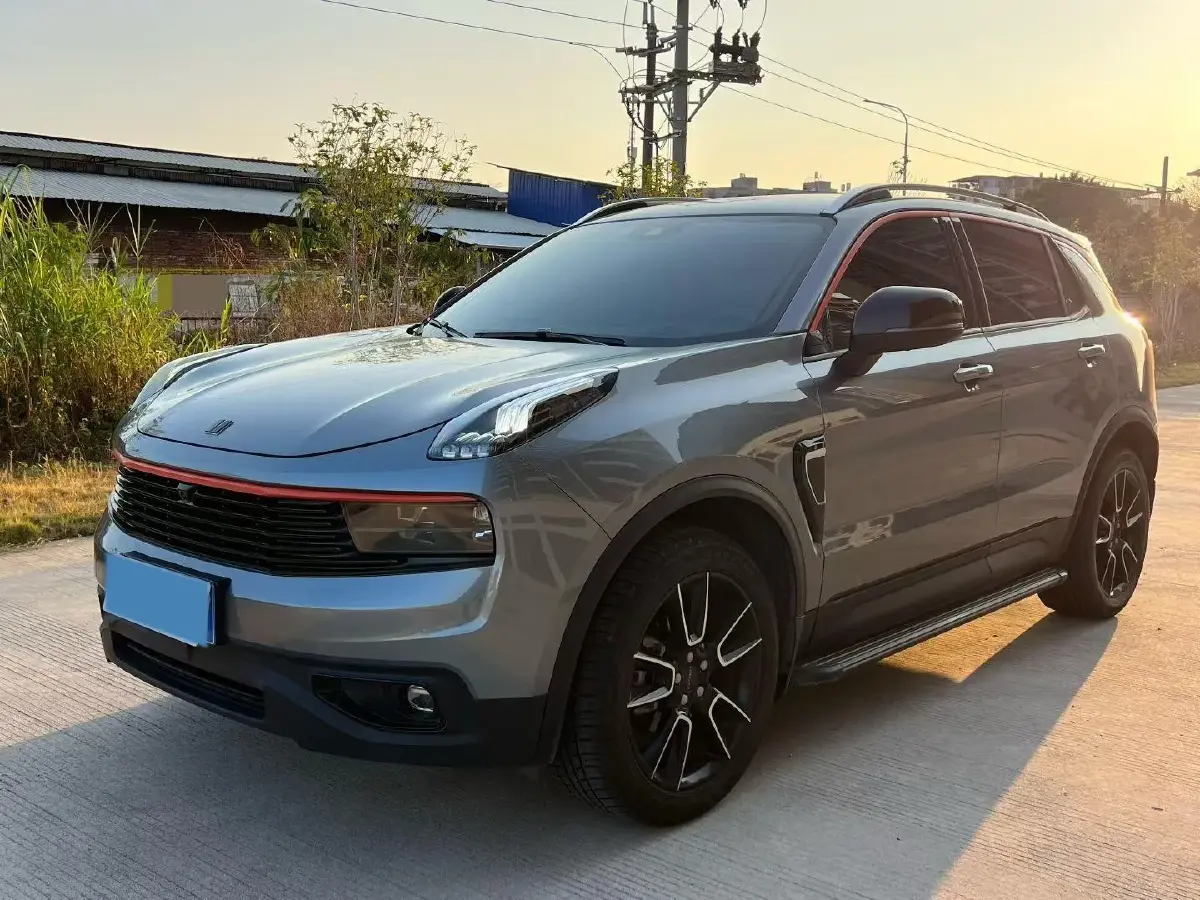 2019 LYNK&CO 01 2.0T 190HP L4 6AT
