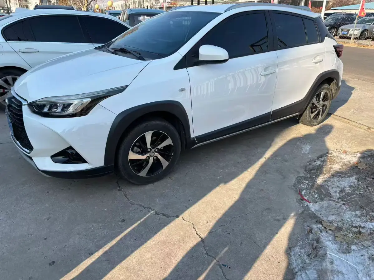 2020 Toyota Yaris L 1.5L 110HP L4 CVT