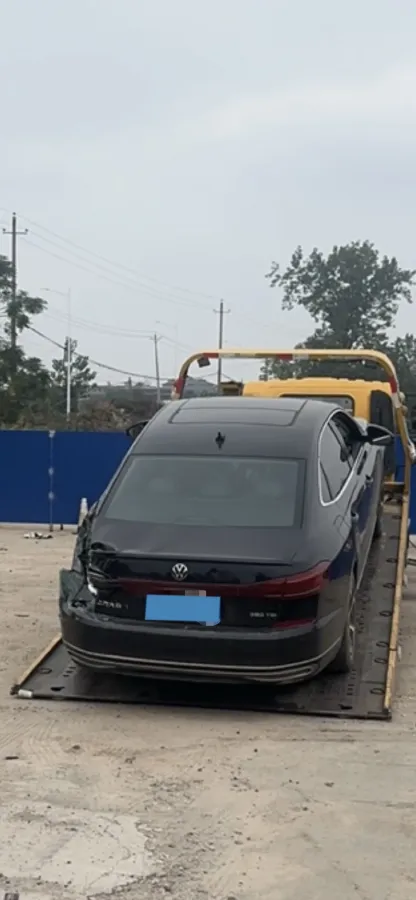 2023 Volkswagen Passat 2.0T 186HP L4 7DCT,autocango,china used car exporter,china ev exporter,chinese used car exporter,chinese used ev exporter