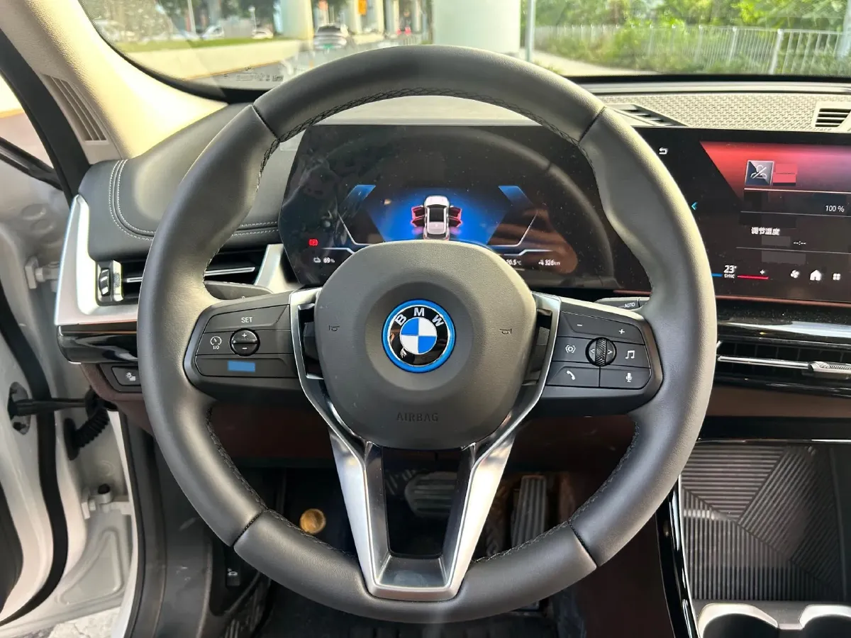 2025 BMW iX1 BEV,autocango,china used car exporter,china ev exporter,chinese used car exporter,chinese used ev exporter