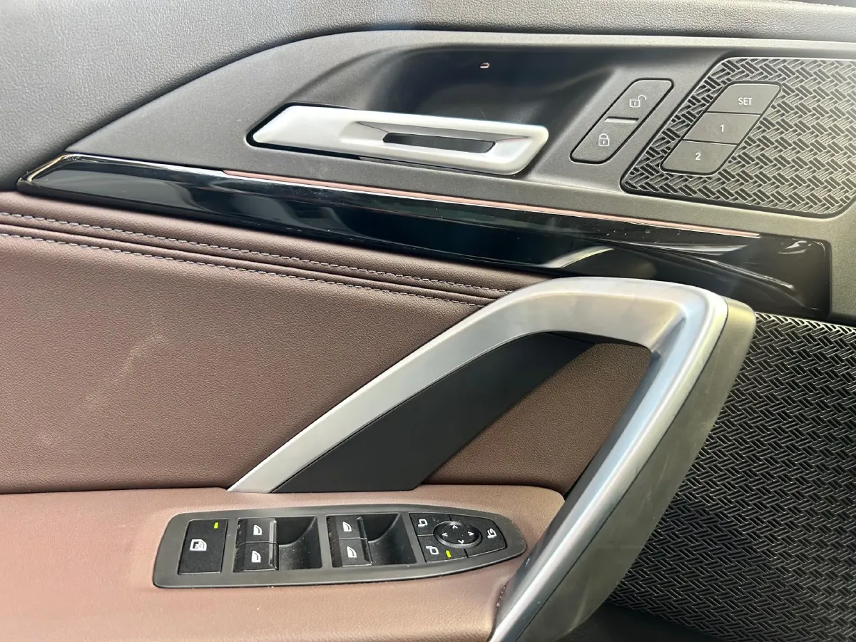 2025 BMW iX1 BEV,autocango,china used car exporter,china ev exporter,chinese used car exporter,chinese used ev exporter