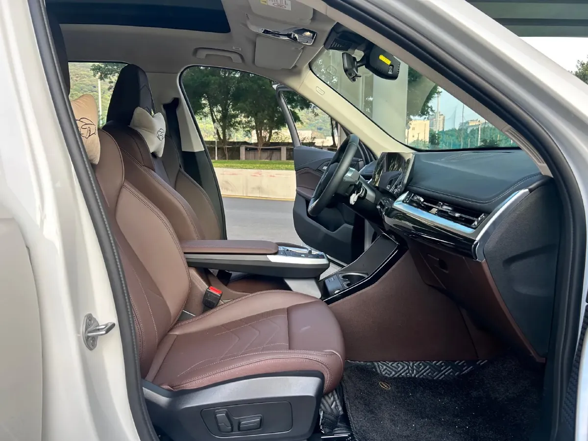 2025 BMW iX1 BEV,autocango,china used car exporter,china ev exporter,chinese used car exporter,chinese used ev exporter