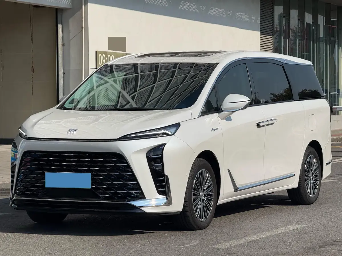 2024 Buick GL8 1.5T 180HP L4 2DHT PHEV 24.4KWH