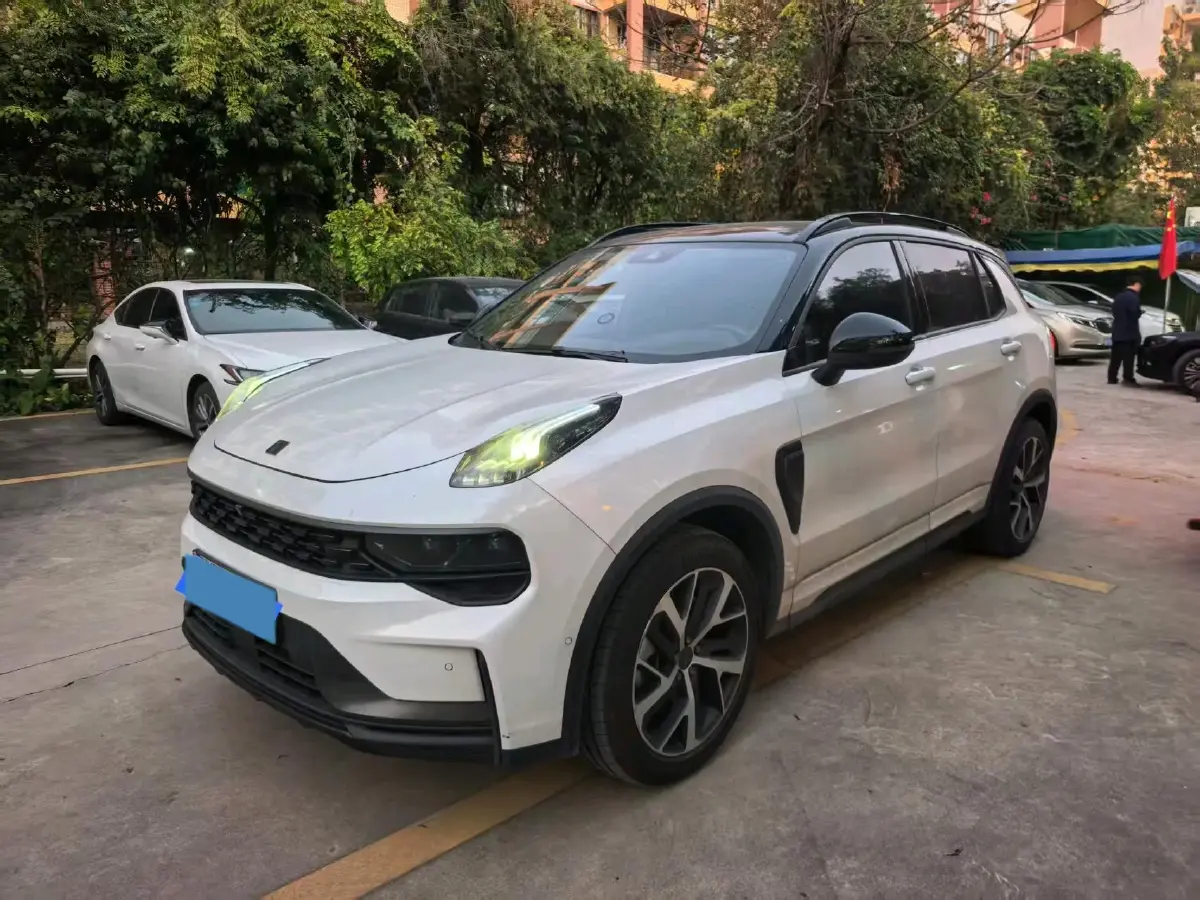 2021 LYNK&CO 01 EM-P 1.5T 180HP L3 7DCT PHEV 17.7KWH