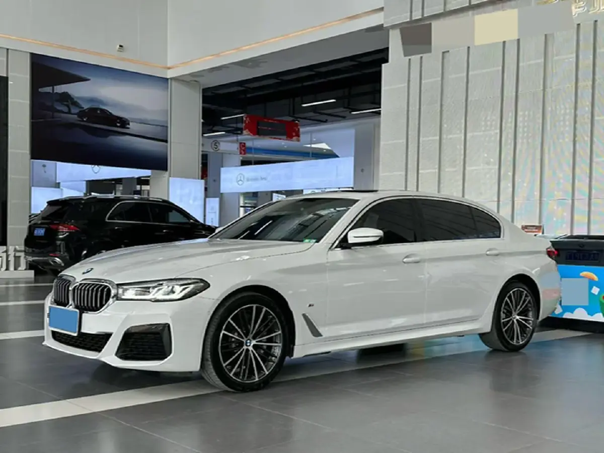 2021 BMW 5 Series 2.0T 252HP L4 8AT