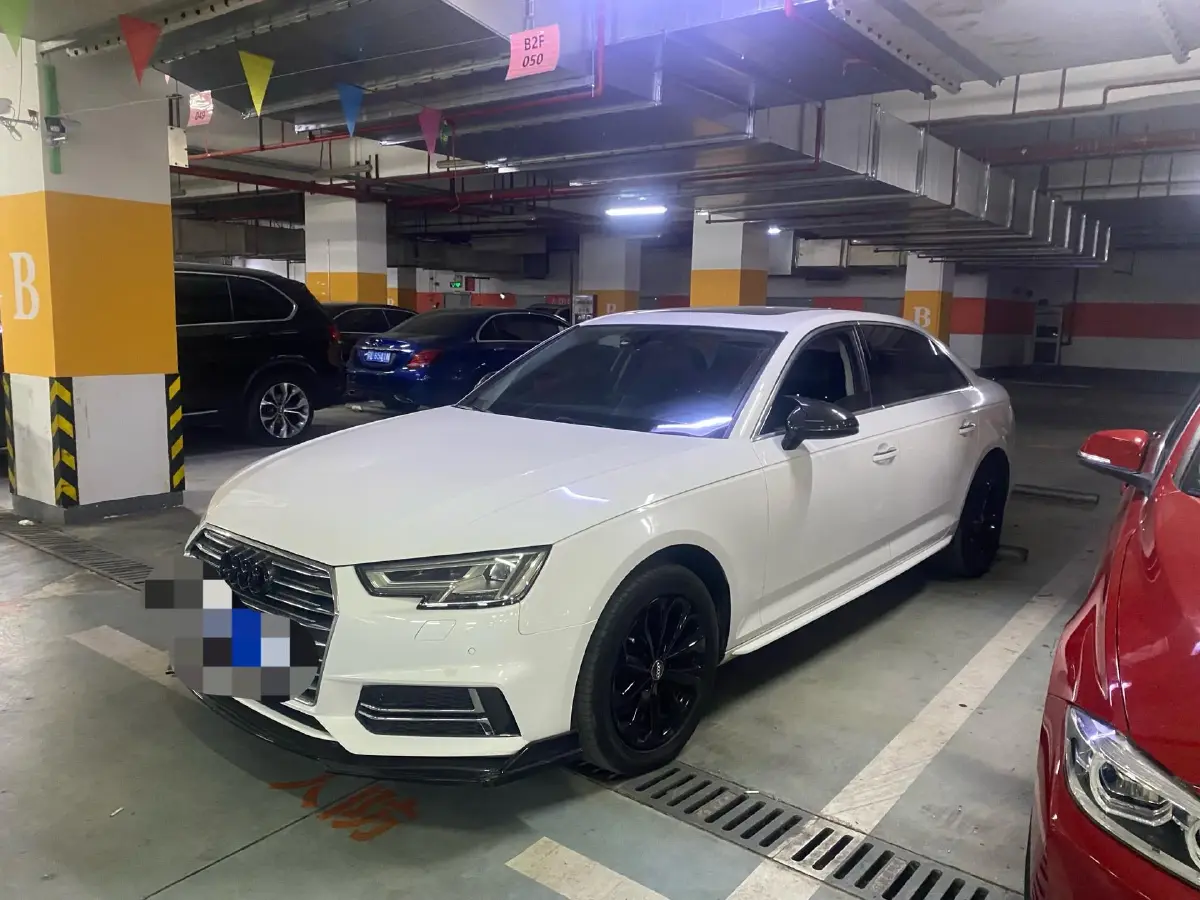 2019 Audi A4L 2.0T 190HP L4 7DCT