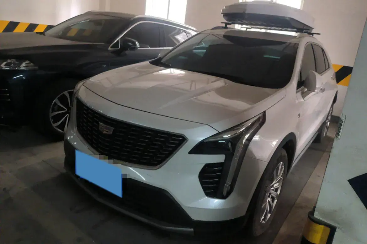 2022 Cadillac XT4 2.0T 237HP L4 9AT