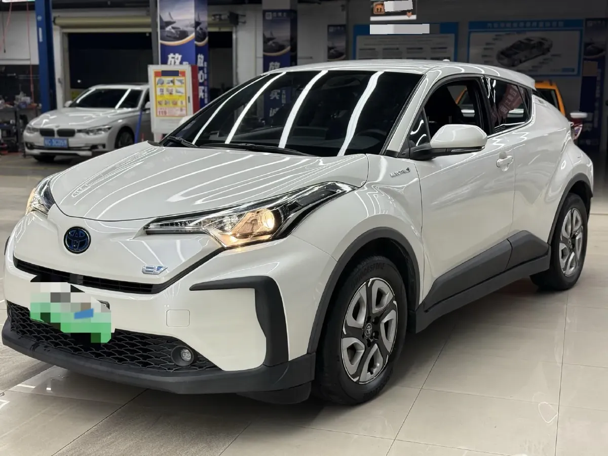 2020 Toyota C-HR EV BEV 54.3KWH,autocango,china used car exporter,china ev exporter,chinese used car exporter,chinese used ev exporter