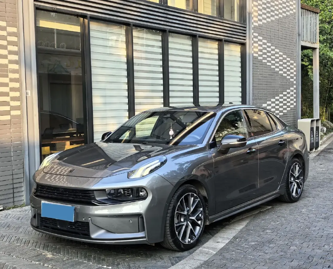 2021 LYNK&CO 03 2.0T 190HP L4 6AT