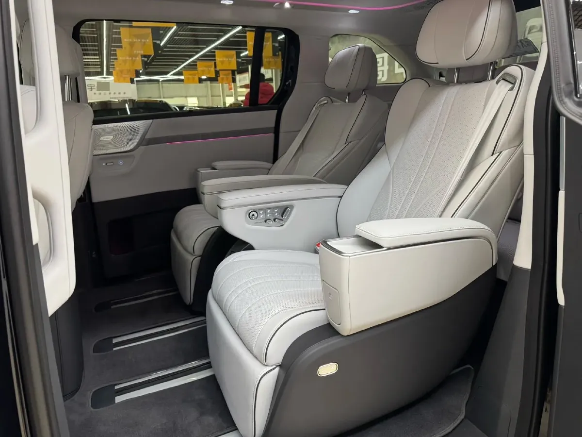 2026 Xpeng X9 REEV 150HP REEV,autocango,china used car exporter,china ev exporter,chinese used car exporter,chinese used ev exporter