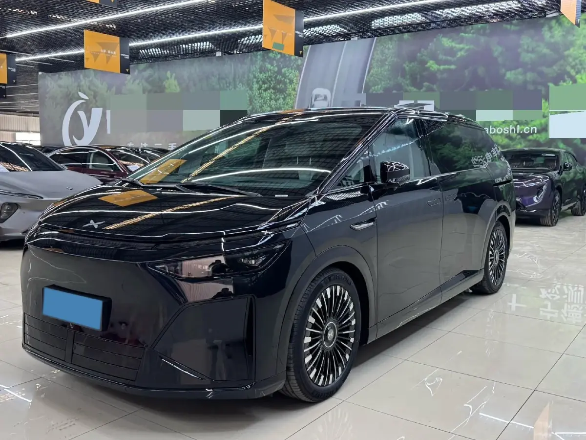 2026 Xpeng X9 REEV 150HP REEV