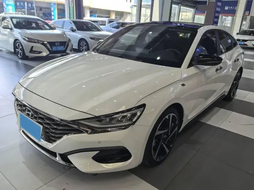 2019 Hyundai La Festa 1.6T 204HP L4 7DCT