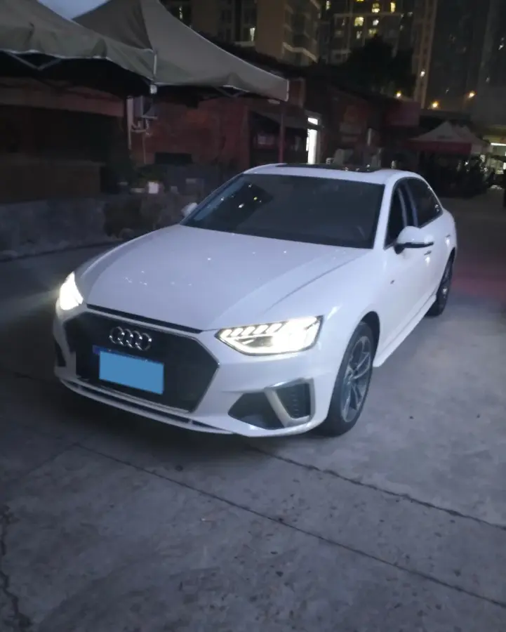 2024 Audi A4L 2.0T 190HP L4 7DCT