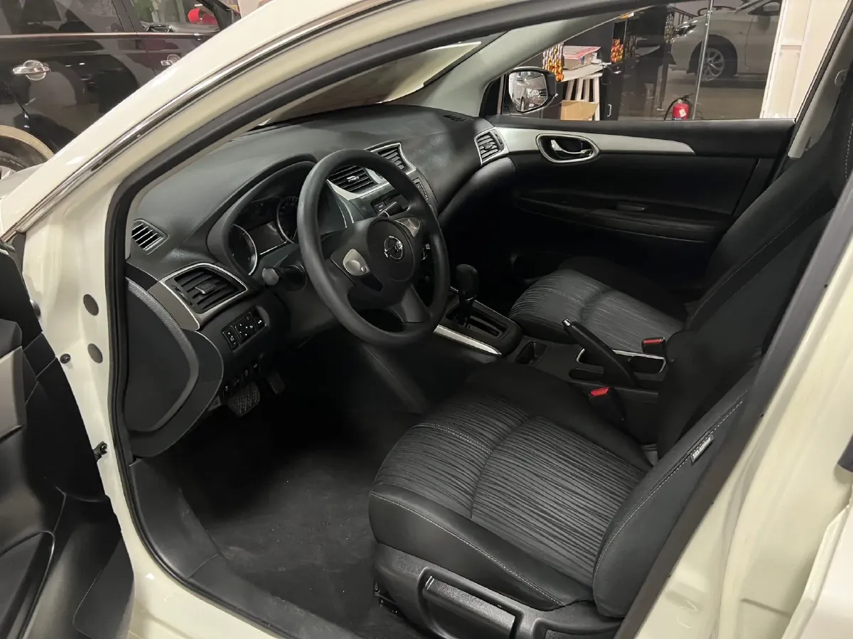 2021 Nissan Sylphy 1.6L 122HP L4 CVT,autocango,china used car exporter,china ev exporter,chinese used car exporter,chinese used ev exporter