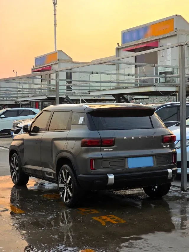 2024 Geely OkavangoPRO 1.5T 181HP L4 7DCT,autocango,china used car exporter,china ev exporter,chinese used car exporter,chinese used ev exporter