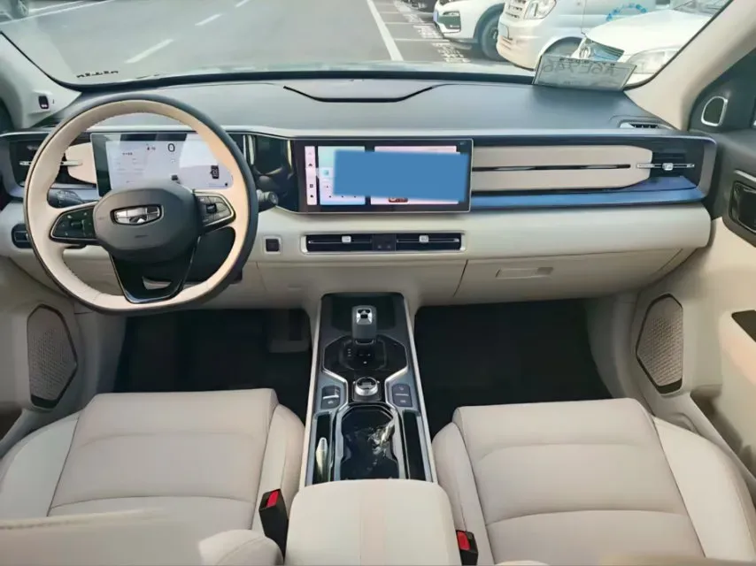 2024 Geely OkavangoPRO 1.5T 181HP L4 7DCT,autocango,china used car exporter,china ev exporter,chinese used car exporter,chinese used ev exporter