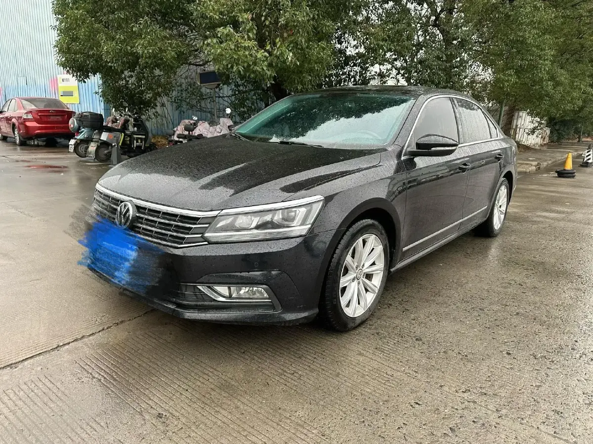 2017 Volkswagen Passat 1.8T 180HP L4 7DCT