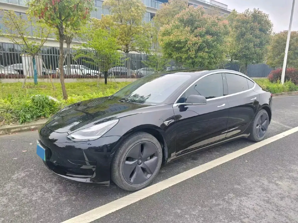 2019 Honda Odyssey 2.0L 146HP L4 E-CVT Hybrid