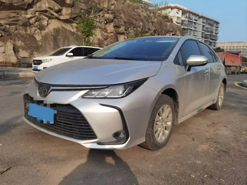 2019 Toyota Corolla 1.2T 116HP L4 CVT