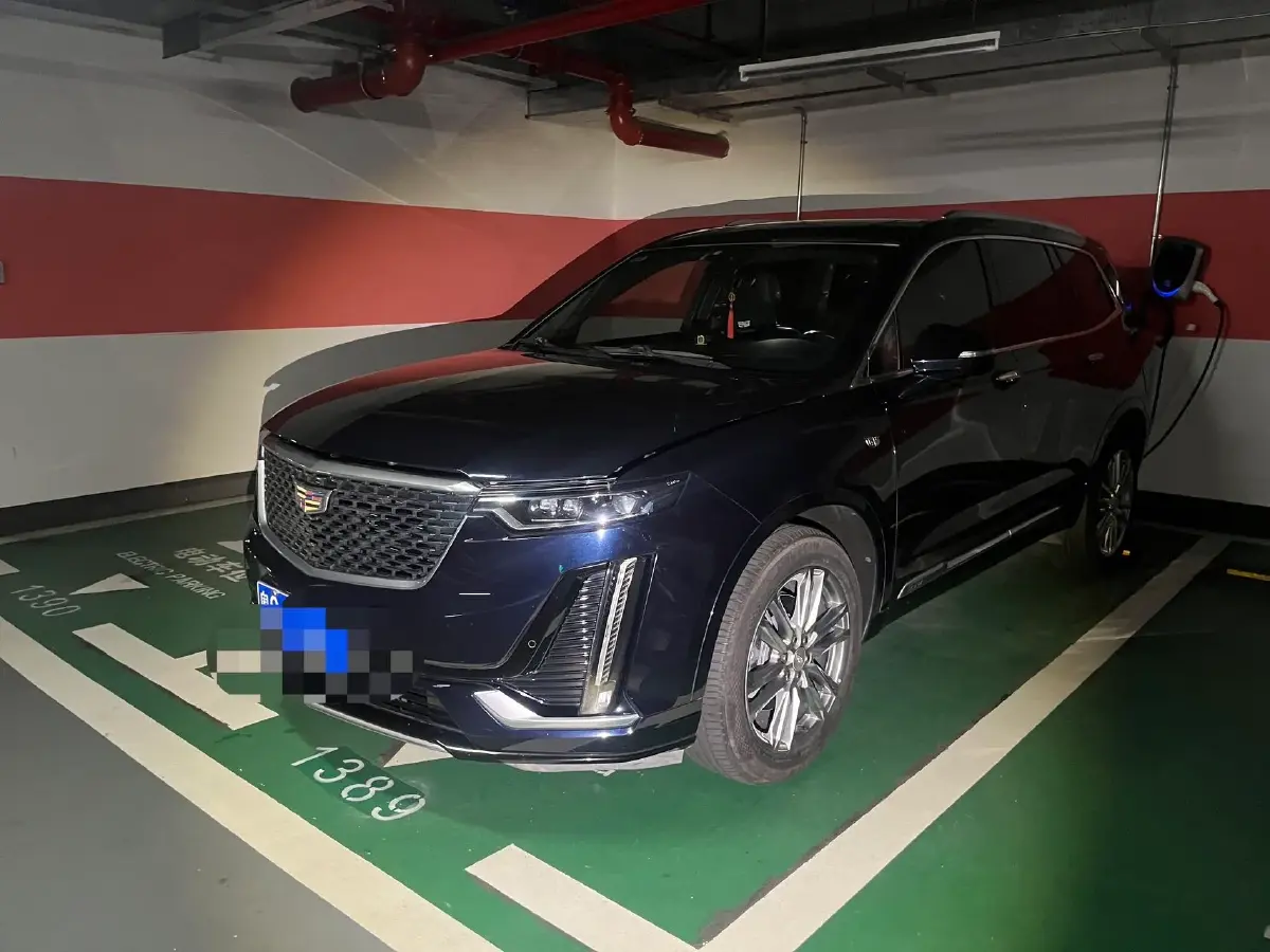 2022 Cadillac XT6 2.0T 237HP L4 9AT