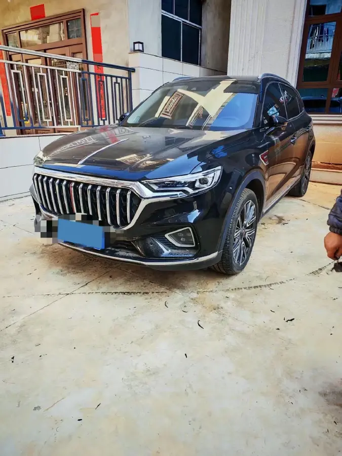 2022 HongQi HS5 2.0T 224HP L4 6AT
