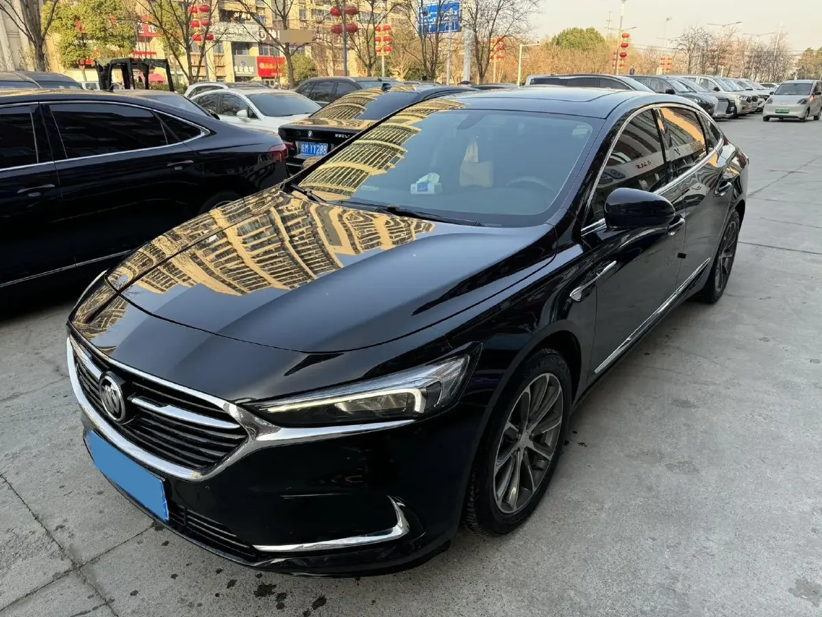 2022 Buick Larcosse 2.0T 237HP L4 9AT