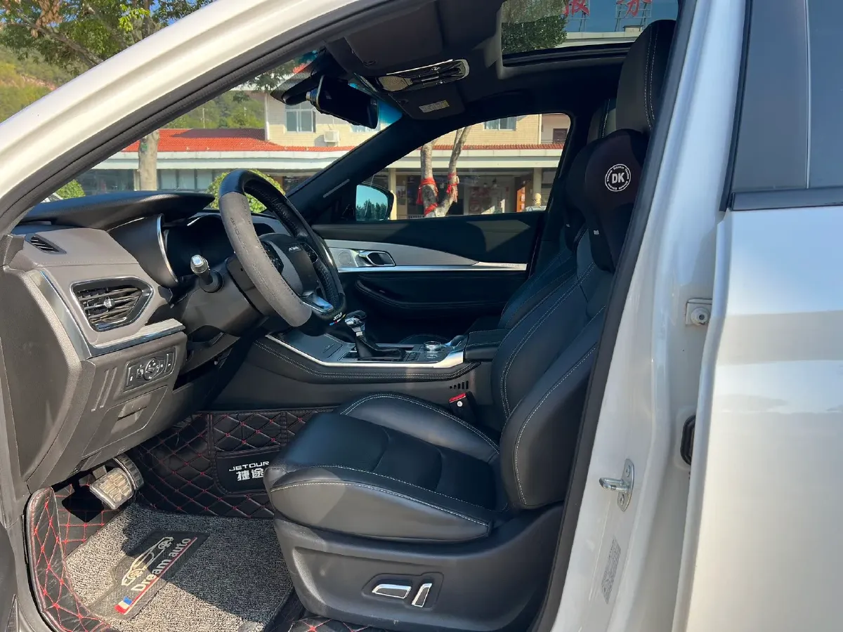 2020 Jetour X70 Coupe 1.5T 156HP L4 6DCT,autocango,china used car exporter,china ev exporter,chinese used car exporter,chinese used ev exporter