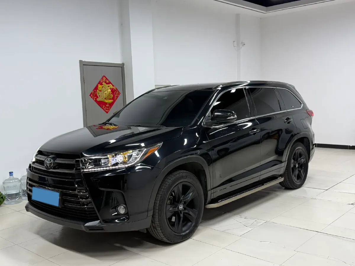 2019 HanTeng V7 1.5T 156HP L4 6AT,autocango,china used car exporter,china ev exporter,chinese used car exporter,chinese used ev exporter