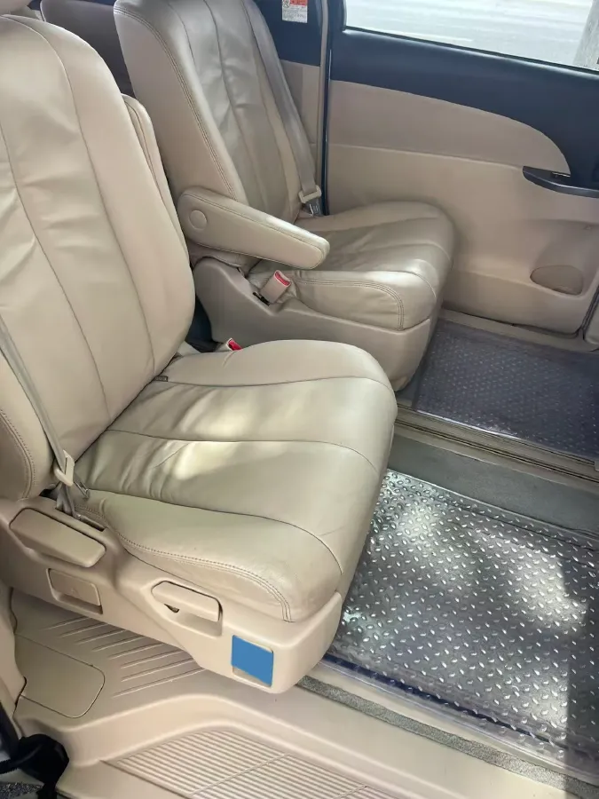 2012 Toyota Previa 2.4L 170HP L4 CVT,autocango,china used car exporter,china ev exporter,chinese used car exporter,chinese used ev exporter