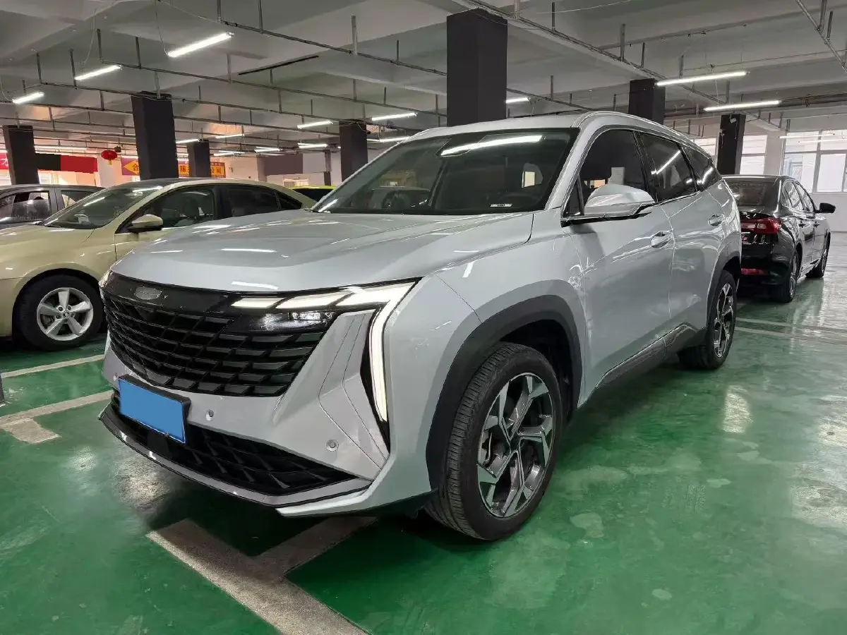 2023 Geely StarRay 1.5T 181HP L4 7DCT