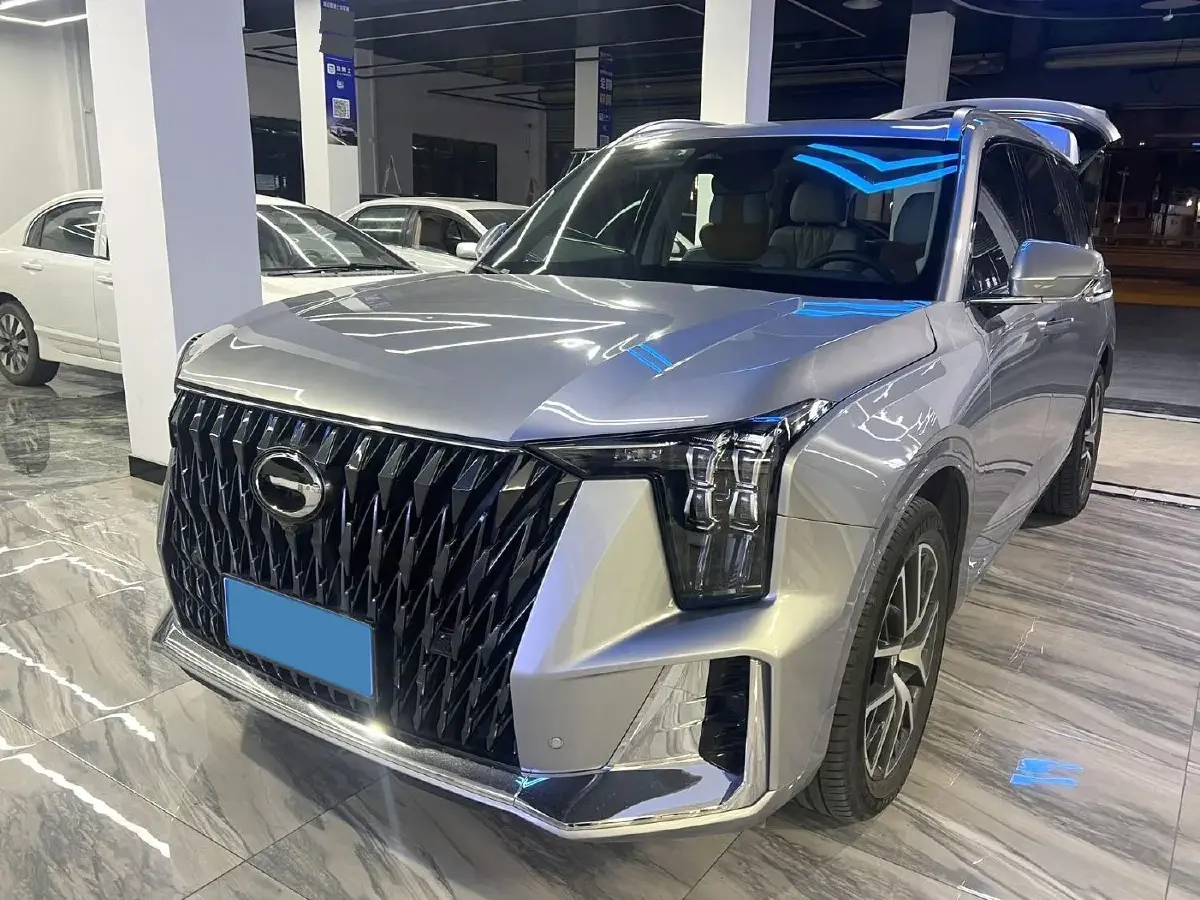 2022 GAC Trumpchi GS8 2.0T 190HP L4 E-CVT Hybrid