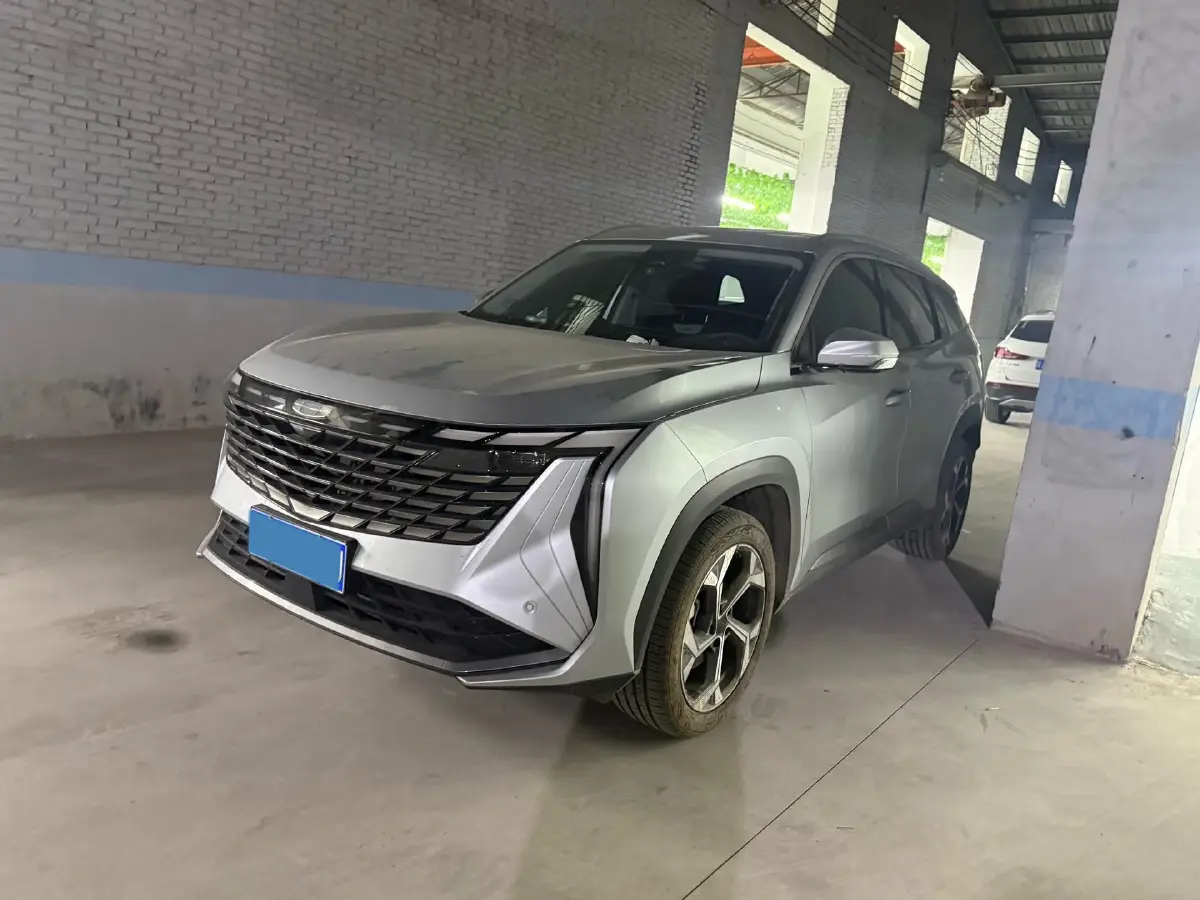 2024 Geely StarRay 1.5T 181HP L4 7DCT