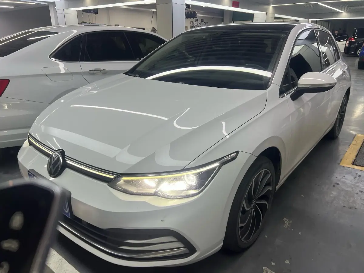 2021 Volkswagen Golf 1.4T 150HP L4 7DCT