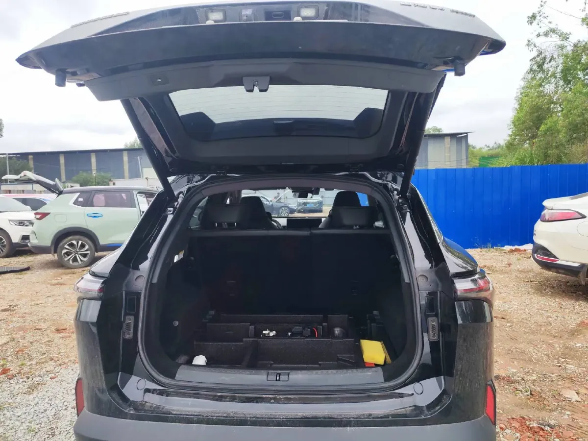 2024 Jetour ShanHai L6 1.5T 156HP L4 1DHT PHEV 19.43KWH,autocango,china used car exporter,china ev exporter,chinese used car exporter,chinese used ev exporter