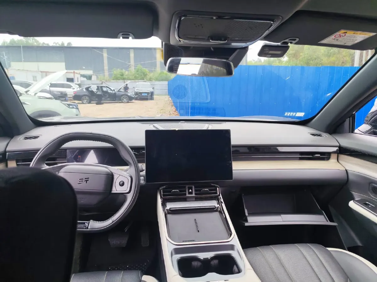 2024 Jetour ShanHai L6 1.5T 156HP L4 1DHT PHEV 19.43KWH,autocango,china used car exporter,china ev exporter,chinese used car exporter,chinese used ev exporter