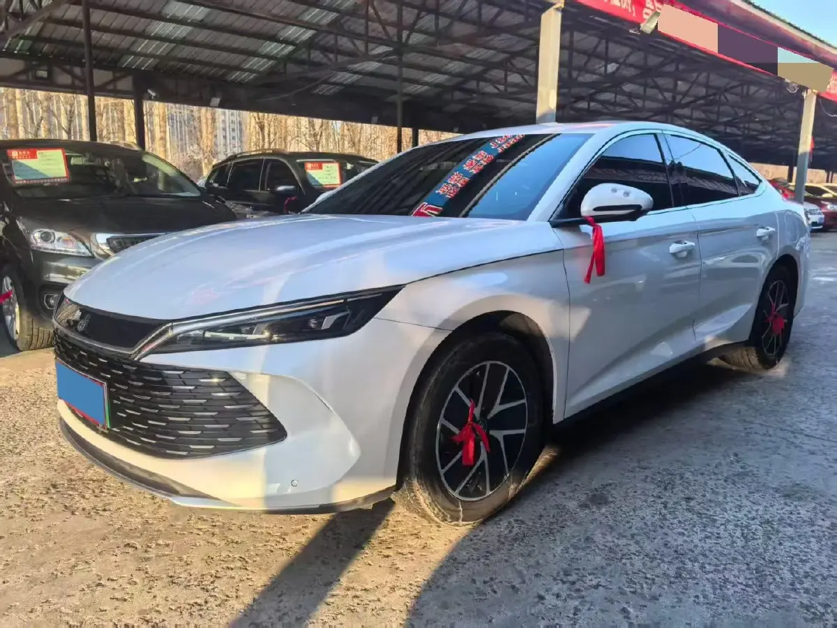 2024 BYD QinL 1.5L 101HP L4 E-CVT PHEV 15.87KWH