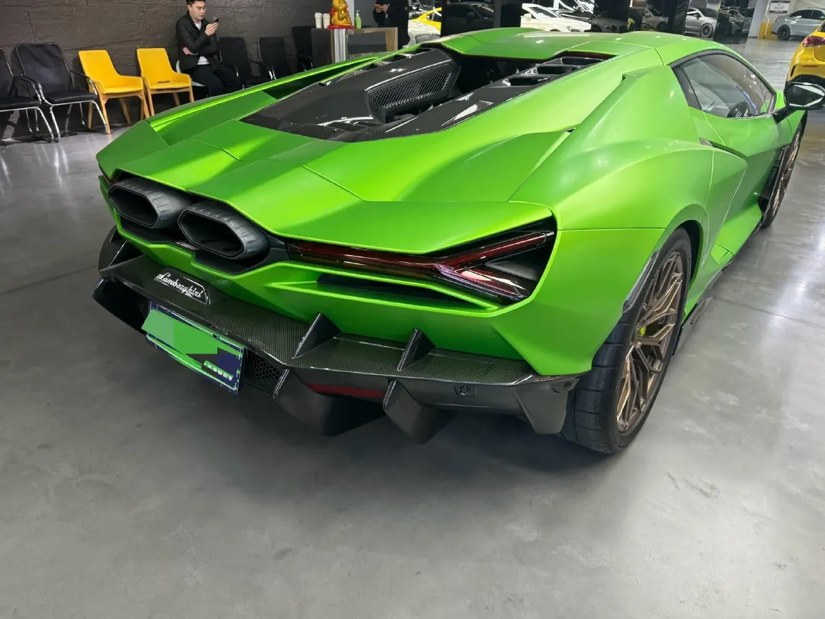 2023 Lamborghini Revuelto 6.5L 826HP V12 8DCT PHEV 3.8KWH,autocango,china used car exporter,china ev exporter,chinese used car exporter,chinese used ev exporter
