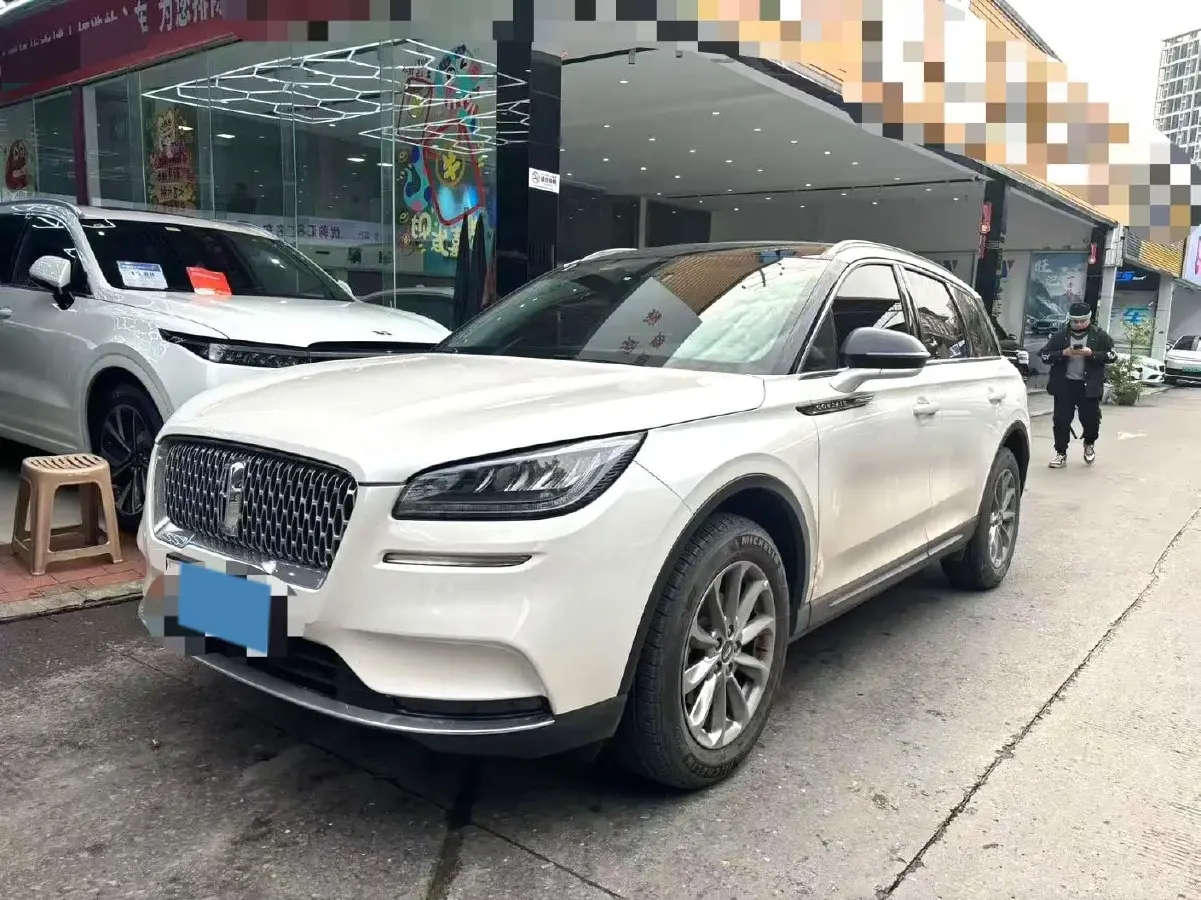 2020 Lincoln Corsair 2.0T 245HP L4 8AT