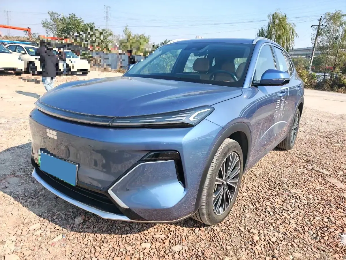 2025 BYD Sea Lion 05 DM-i 1.5L 101HP L4 E-CVT PHEV 18.3KWH