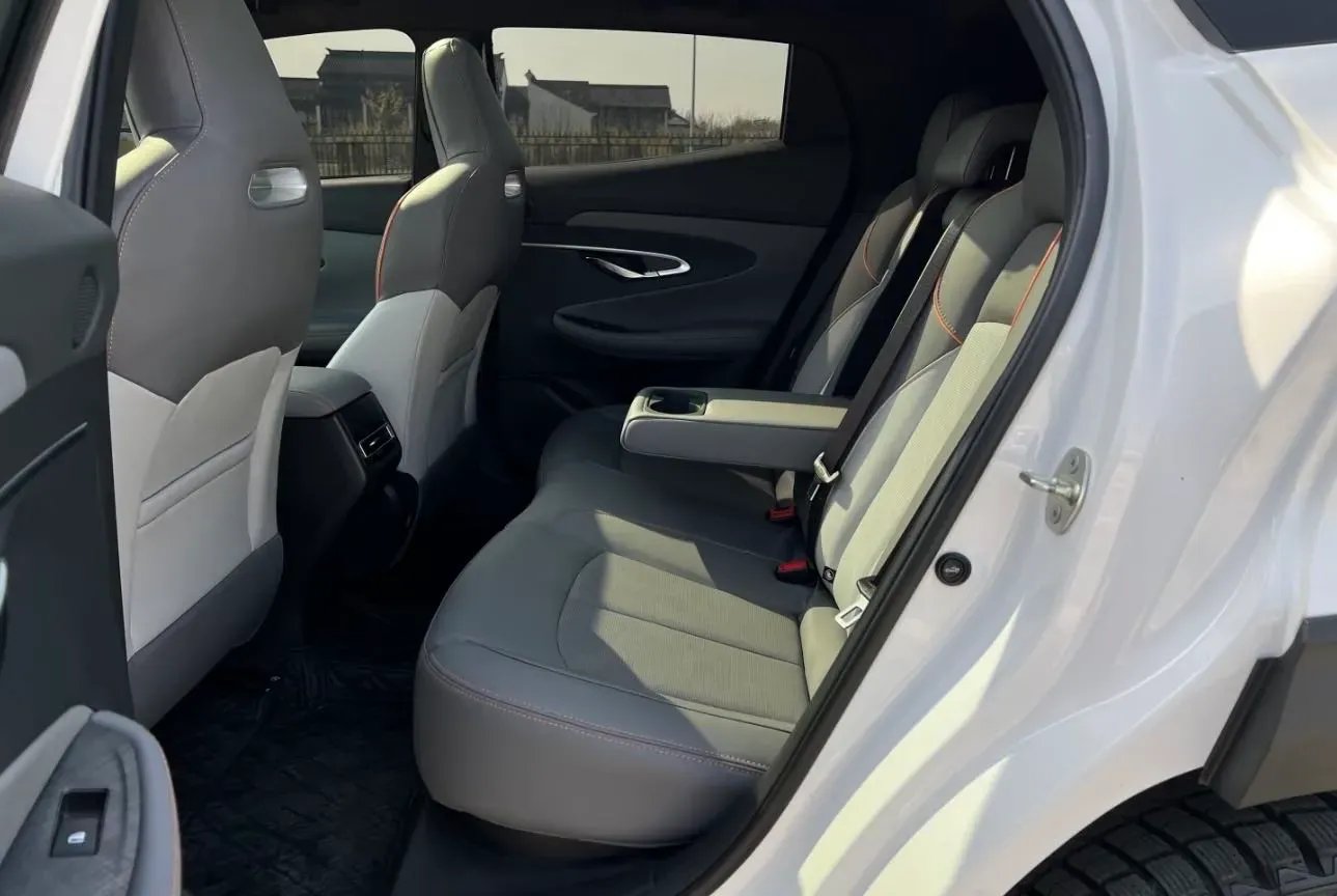 2022 ChangAn UNI-T 1.5T 188HP L4 7DCT,autocango,china used car exporter,china ev exporter,chinese used car exporter,chinese used ev exporter