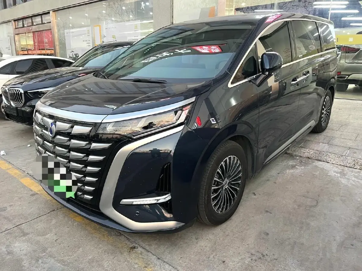 2022 HongQi HS7 3.0T 337HP V6 8AT