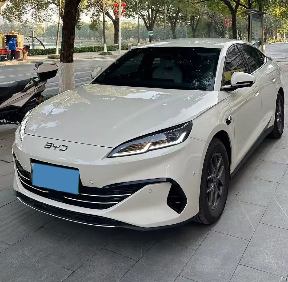 2025 BYD QinL 1.5L 101HP L4 E-CVT PHEV 10.08KWH