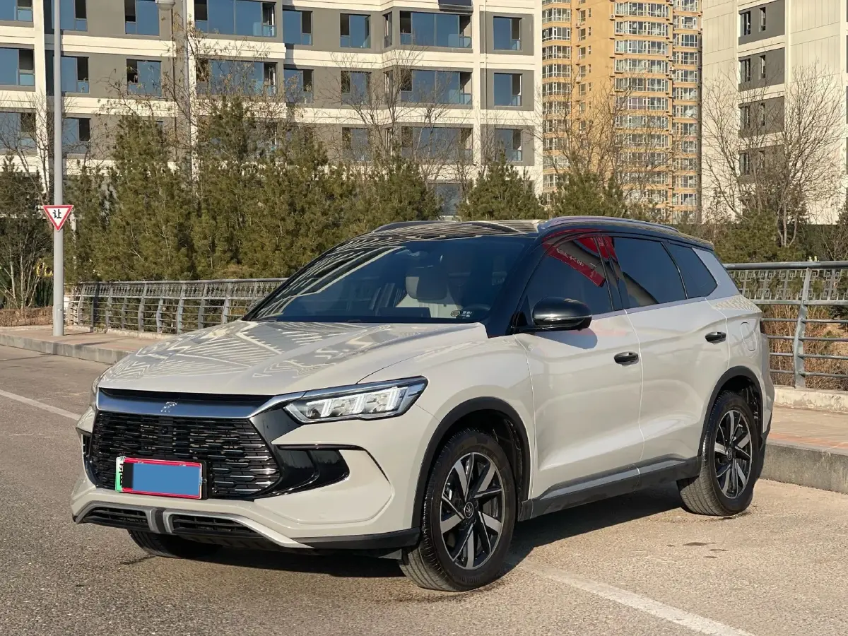 2024 BYD Song Pro 1.5L 110HP L4 E-CVT PHEV 18.3KWH